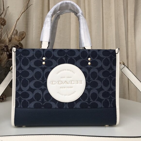 COACH Dempsey Tote 40 In Signature Blue Jacquard with Patch Bag - Picture 6 of 7